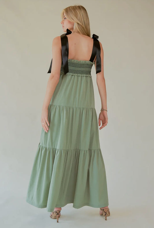 Ava Plus Smocked Maxi Dress