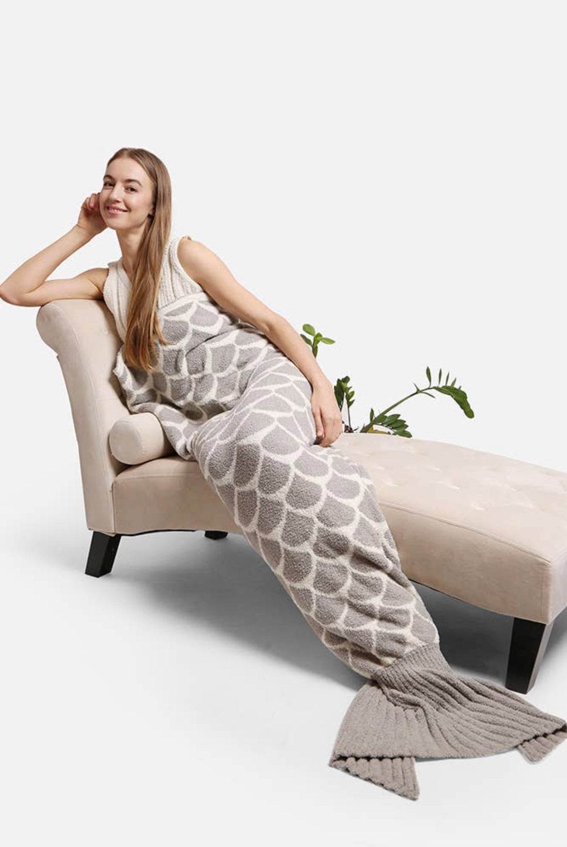 Splash Mermaid Tail ComfyLuxe Blanket